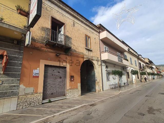 Villetta indipendente in vendita di 65 m² in Via regina elena