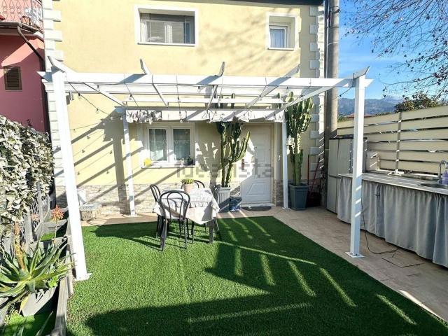Villetta indipendente in vendita di 65 m² in Via Sotto Poggiolo