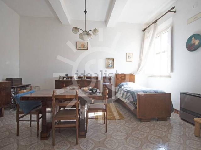 Villetta indipendente in vendita di 660 m² in Via Luigi Cicognani, 8