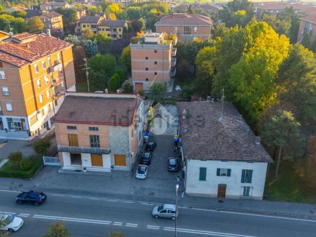 Villetta indipendente in vendita di 661 m² in Via Fratelli Cervi, 186