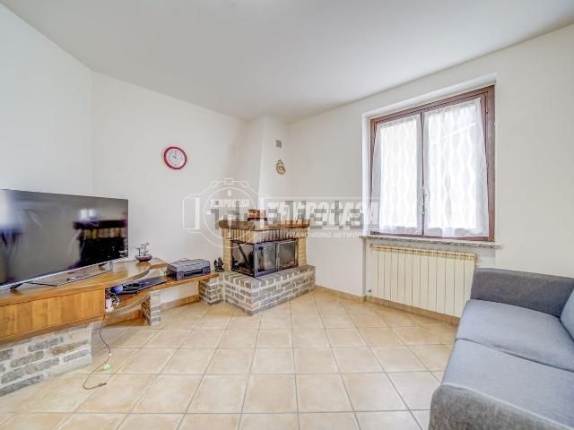 Villetta indipendente in vendita di 66 m² in Via Antonio Rosmini, 9