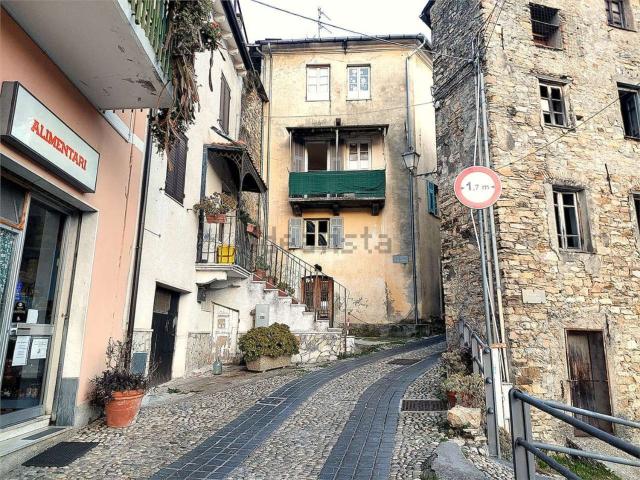 Villetta indipendente in vendita di 66 m² in Via Edmondo de Amicis, 60