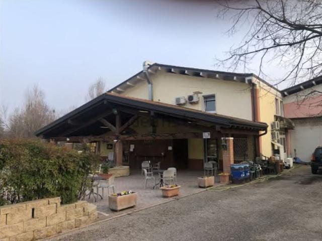 Villetta indipendente in vendita di 675 m² in Via Barbarago, 9