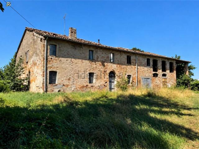 Villetta indipendente in vendita di 687 m² in Via del Manzone, 1