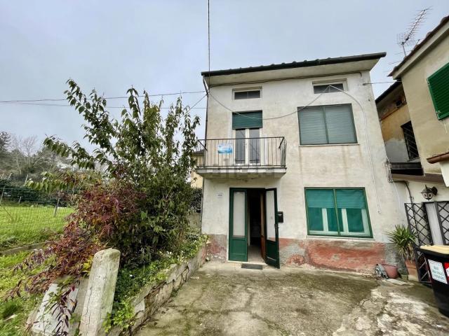 Villetta indipendente in vendita di 68 m² in Via Pesciatina, 737