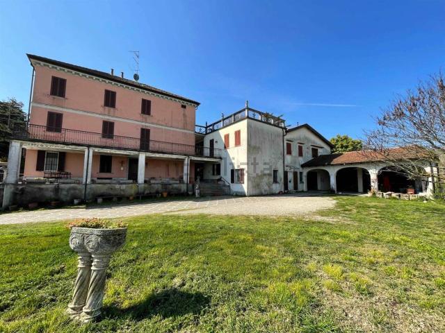 Villetta indipendente in vendita di 694 m² in Via Casale, 75
