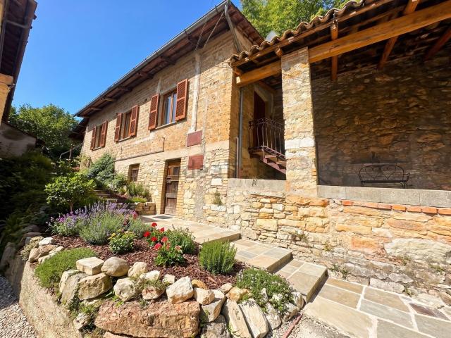 Villetta indipendente in vendita di 69 m² in Frazione Castiglioni