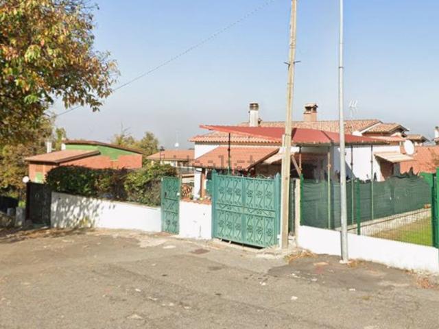 Villetta indipendente in vendita di 69 m² in Via Capranica, 2