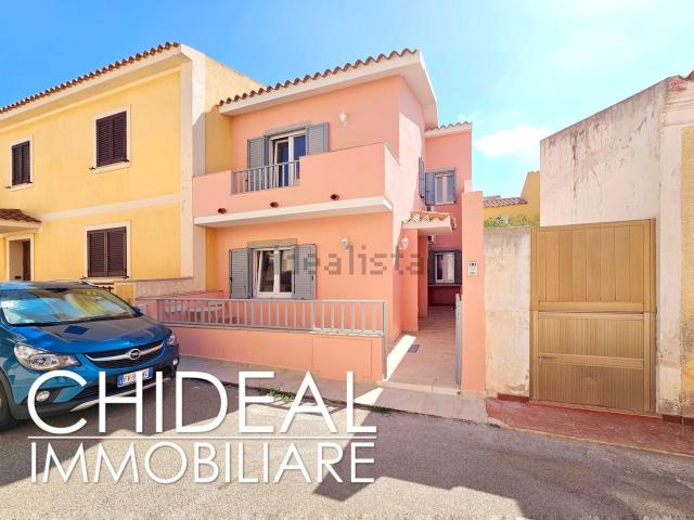 Villetta indipendente in vendita di 73 m² in Via Marche