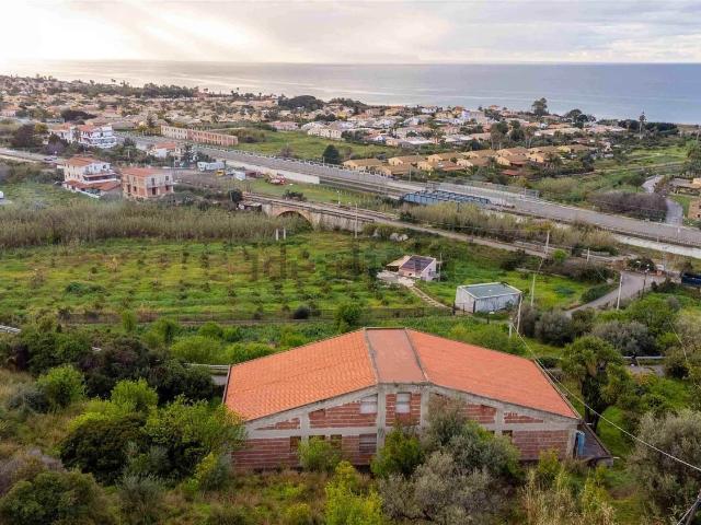 Villetta indipendente in vendita di 700 m² in Via dei Saraceni, 7