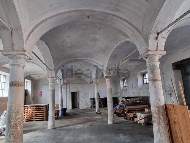 Villetta indipendente in vendita di 700 m² in Via Dieci minuti d&apos  auto
