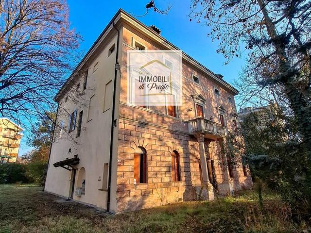 Villetta indipendente in vendita di 700 m² in Strada Casa Bianca