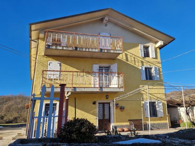 Villetta indipendente in vendita di 700 m² in Strada Statale 63