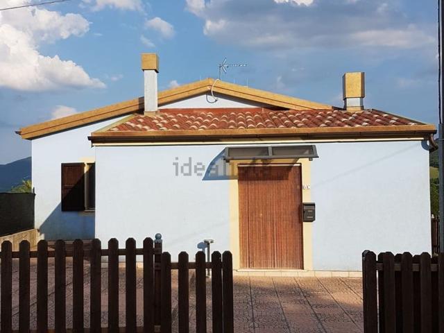 Villetta indipendente in vendita di 70 m² in Località Sassetello