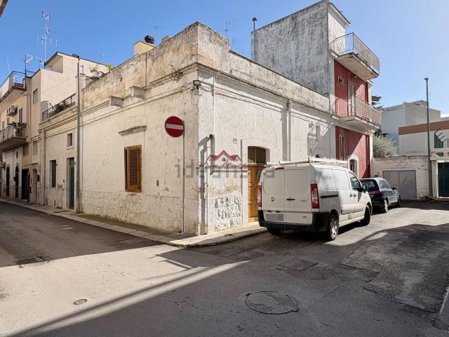 Villetta indipendente in vendita di 70 m² in Via Tenente Giuseppe Capitaneo