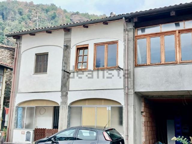 Villetta indipendente in vendita di 70 m² in Via Torrazza, 22