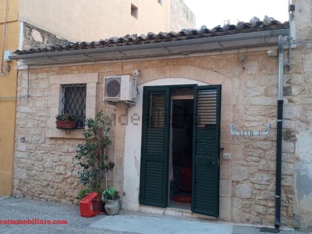 Villetta indipendente in vendita di 70 m² in Via Vanini, 14