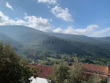 Monteroduni, Molise - Balcone, Cantina