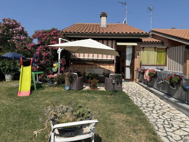 Villetta indipendente in vendita di 70 m² in Via Giovanni Falcone