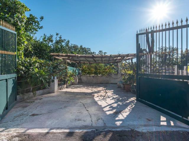 Villetta indipendente in vendita di 70 m² in Via Giuseppe la Masa, 15