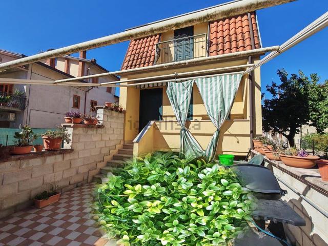 Villetta indipendente in vendita di 70 m² in Via Rodia