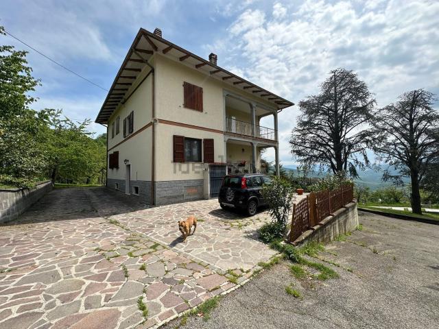 Villetta indipendente in vendita di 718 m²