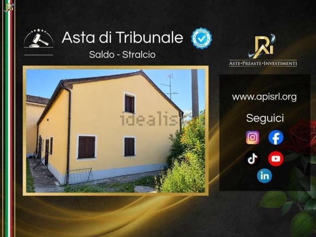 Villetta indipendente in vendita di 718 m² in Via Ponte Pietra, 25
