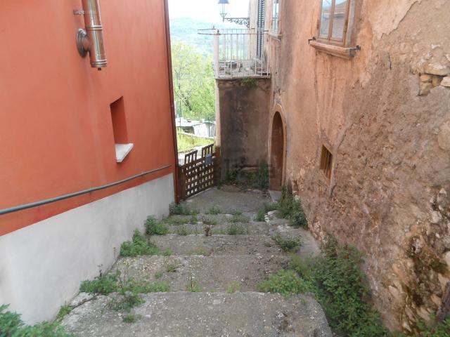 Villetta indipendente in vendita di 71 m² in Frazione Montaperto