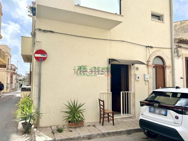 Villetta indipendente in vendita di 71 m² in Via Dandolo