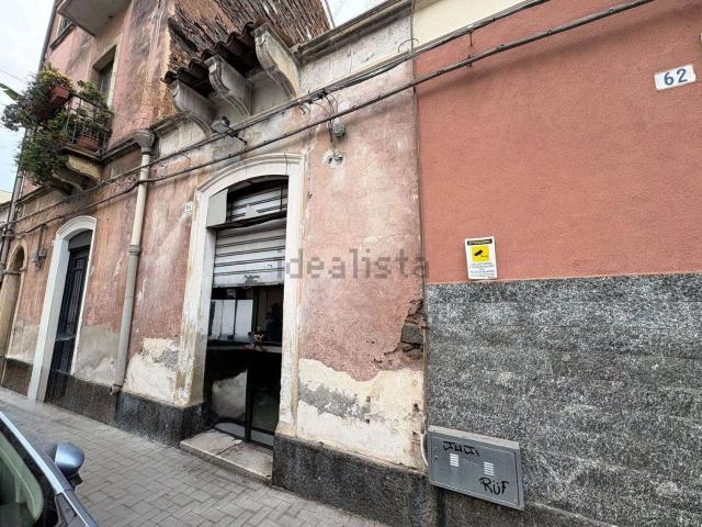 Villetta indipendente in vendita di 72 m² in Via Passo di Aci, 64