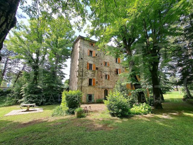Villetta indipendente in vendita di 730 m² in Via Giovanni XXIII, 42