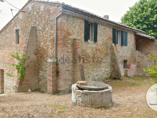 Villetta indipendente in vendita di 738 m²