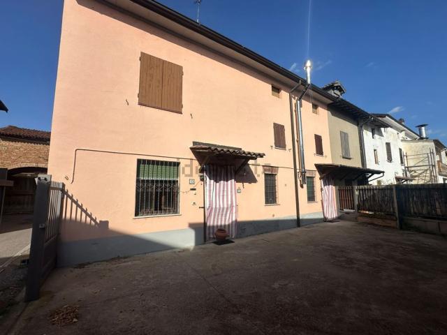 Villetta indipendente in vendita di 77 m² in Via Pasubio