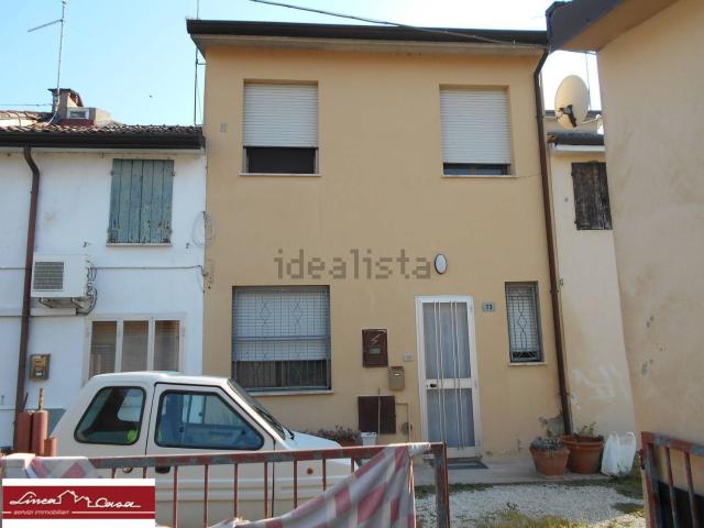 Villetta indipendente in vendita di 74 m² in Via Provinciale per Consandolo, 73