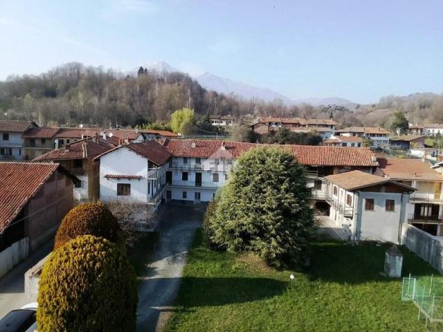 Villetta indipendente in vendita di 750 m² in Via delle Scuole, 215
