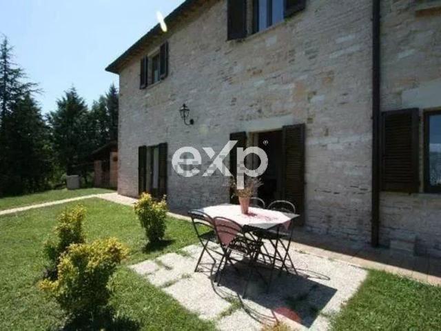 Villetta indipendente in vendita di 750 m² in Strada Monte Peruzzo, 63