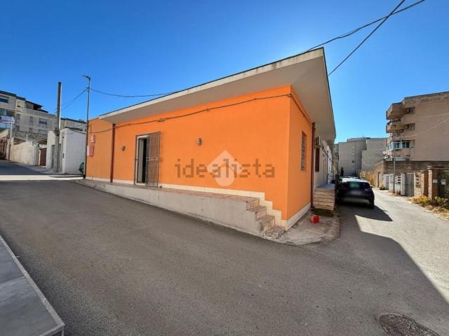 Villetta indipendente in vendita di 75 m² in Vicolo Levanzo, 34
