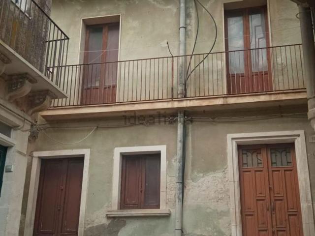 Villetta indipendente in vendita di 75 m² in Via Amore Pietro, 19