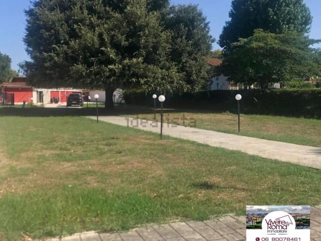 Villetta indipendente in vendita di 75 m² in Via delle Rose