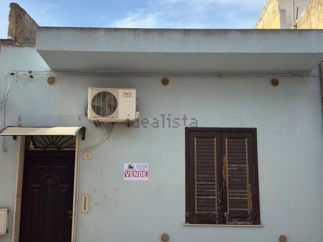 Villetta indipendente in vendita di 75 m² in Via Enrico de Nicola, 6