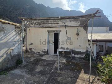 Villetta indipendente in vendita di 75 m² in Via Leni