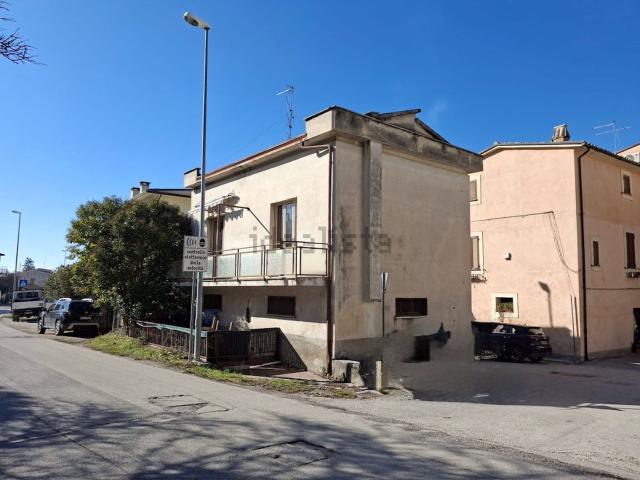 Villetta indipendente in vendita di 75 m² in Via Mencaroni, 90