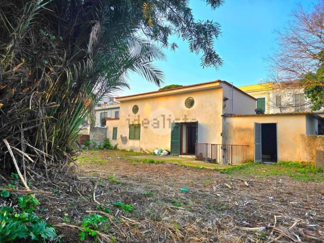 Villetta indipendente in vendita di 75 m² in Via Nazionale, 915