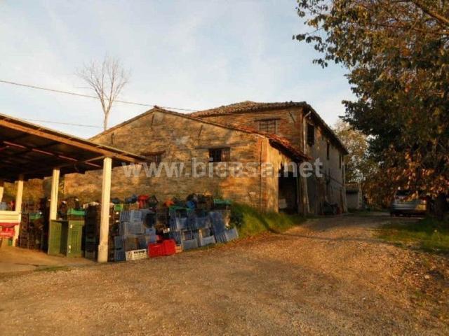 Villetta indipendente in vendita di 760 m² in Strada della Fabbrina