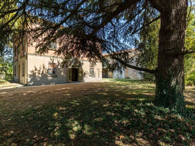 Villetta indipendente in vendita di 764 m² in Via Cantagallo, 40