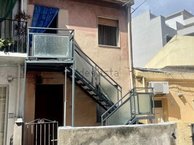 Villetta indipendente in vendita di 76 m² in Via Sbarre Superiori