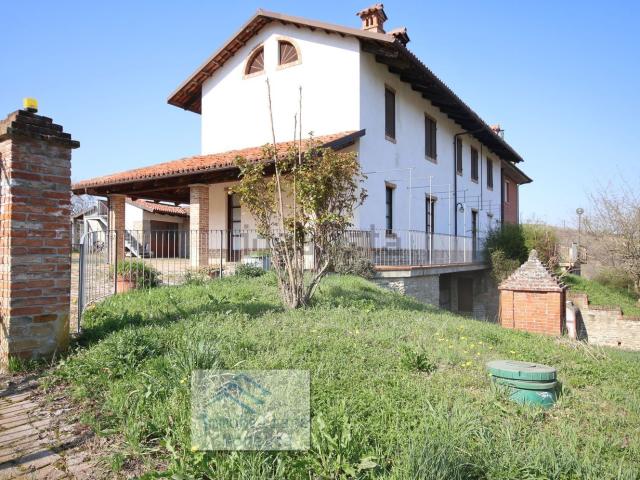 Villetta indipendente in vendita di 775 m² in Via Torretta, 21
