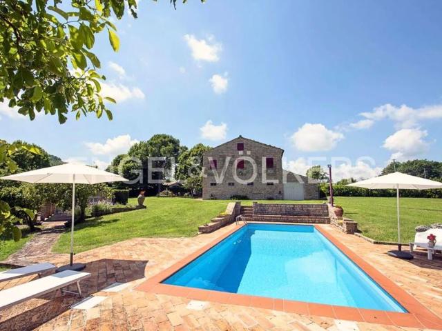 Villetta indipendente in vendita di 785 m² in Contrada Aucca