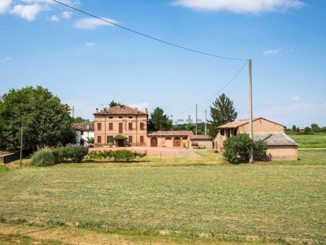 Villetta indipendente in vendita di 788 m²