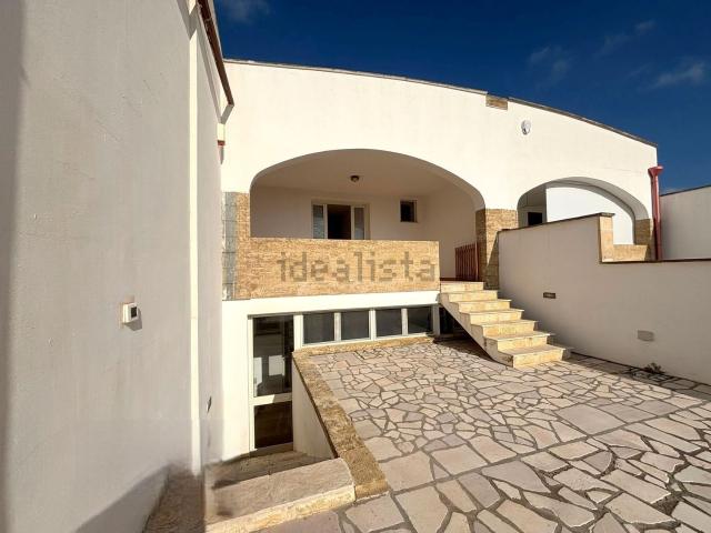 Villetta indipendente in vendita di 78 m² in Via Litoranea, 26